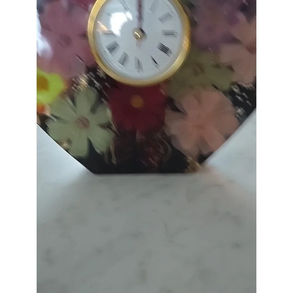Handmade Resin Desk Mantle Heart Clock‎ Big 2 Inches Thick Flowers Pearls 734